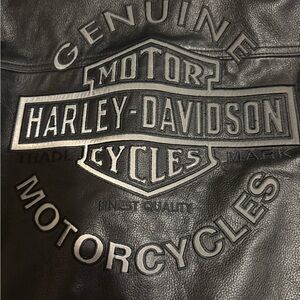 Harley-Davidson Black Bomber Jacket with Iconic Branding